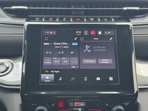 Used 2023 Jeep Grand Cherokee Altitude image 15