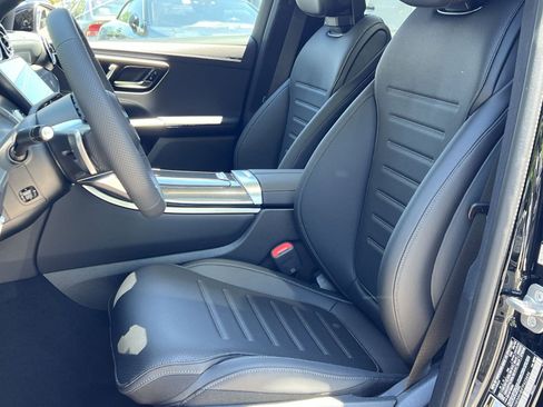 New 2026 Mercedes-Benz GLC 300 4MATIC image 18