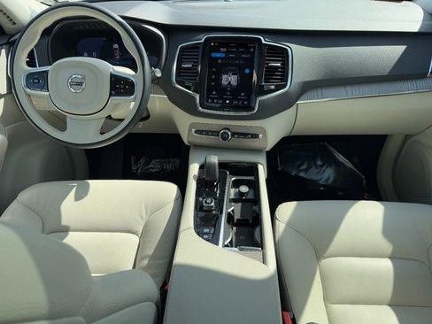 Certified 2024 Volvo XC90 B6 Plus w/ Protection Package Premier image 12