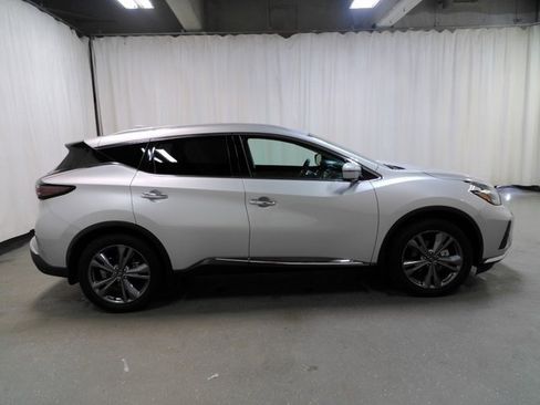 Used 2024 Nissan Murano Platinum w/ Cargo Package image 3
