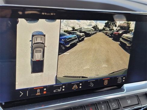 New 2025 Chevrolet Silverado 1500 LT w/ Texas Edition Plus image 17