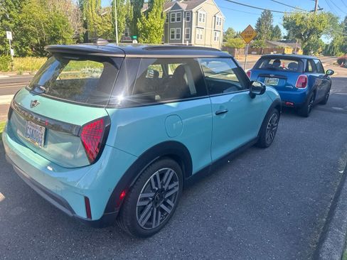 Used 2025 MINI Cooper S FWD image 11