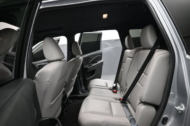 Used 2023 Honda Passport EX-L image 15