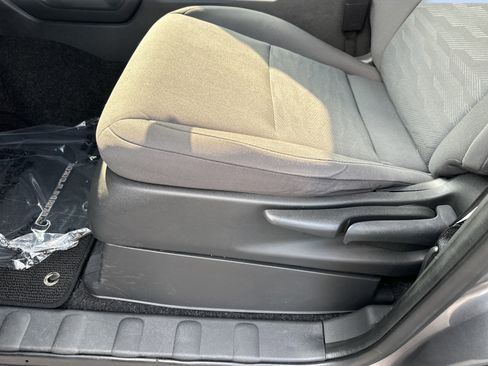 Used 2022 Nissan Frontier S w/ Technology Package image 11