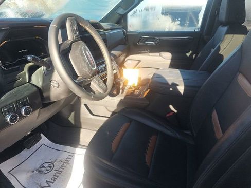 Used 2025 GMC Sierra 1500 AT4 image 6