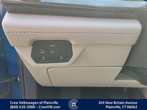 New 2026 Volkswagen Atlas SE image 29