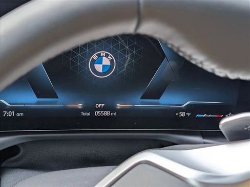 Used 2025 BMW 330i Sedan w/ Premium Package RWD image 12