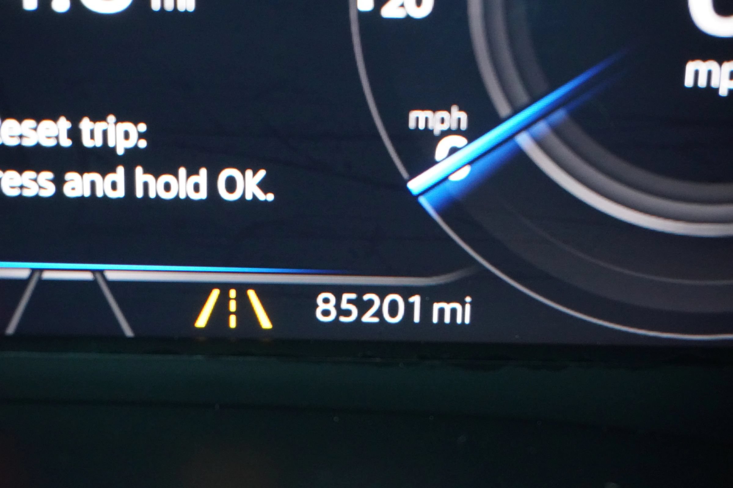 Used 2019 Volkswagen Atlas SEL R-Line AWD/4WD image 19