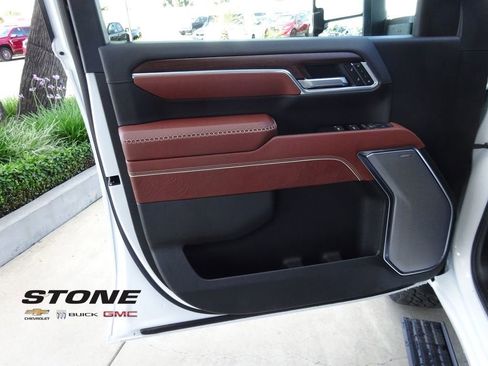New 2026 GMC Sierra 2500 Denali Ultimate AWD/4WD image 28
