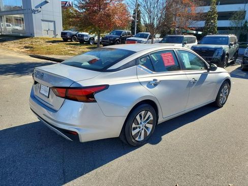 Certified 2024 Nissan Altima 2.5 S image 4