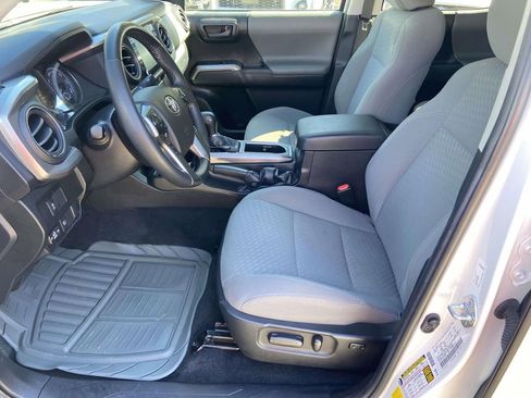 Used 2023 Toyota Tacoma SR5 w/ Technology Package image 16