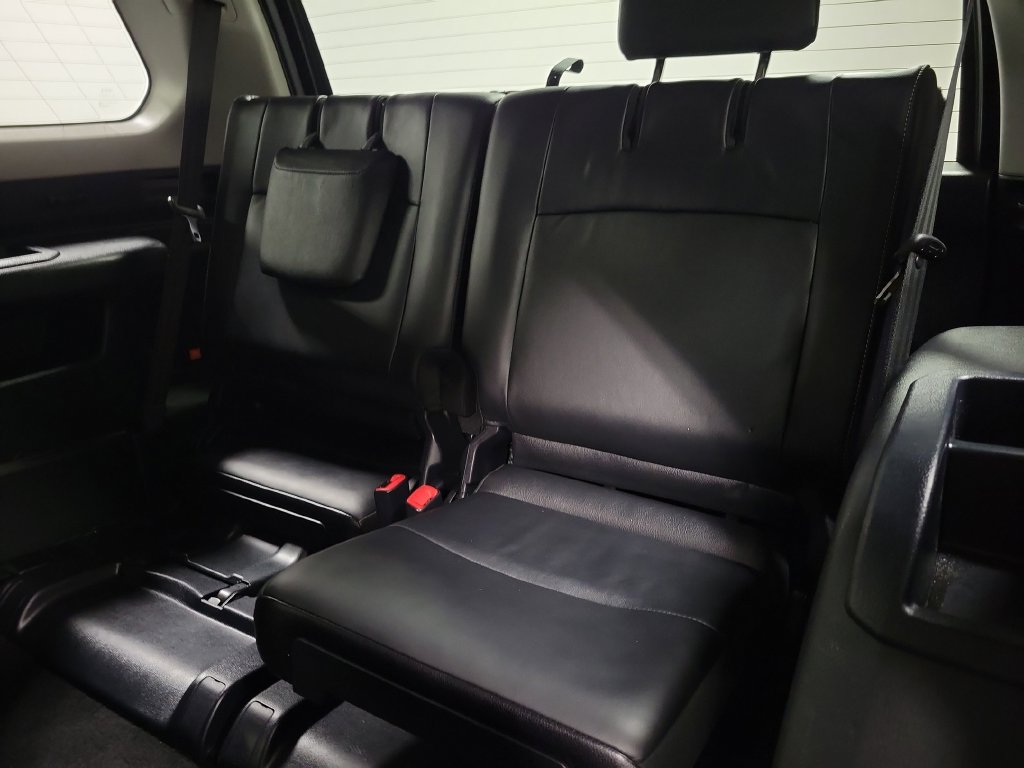 Used 2017 Toyota 4Runner Limited AWD/4WD image 29