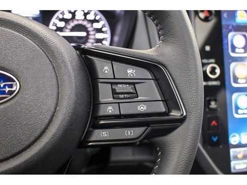 Used 2025 Subaru Forester Premium image 23