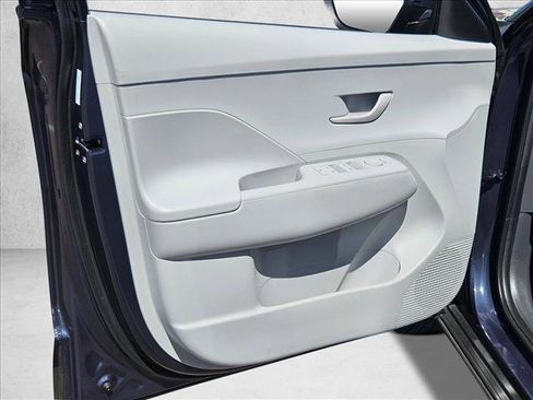 Used 2025 Hyundai Kona SEL FWD image 10