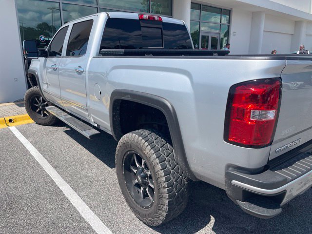 Used 2018 GMC Sierra 2500 Denali w/ Duramax Plus Package AWD/4WD image 2