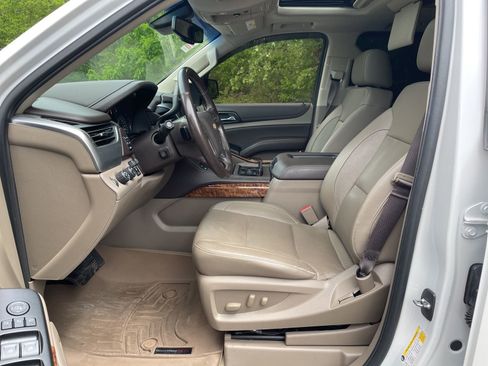 Used 2018 Chevrolet Tahoe Premier image 11