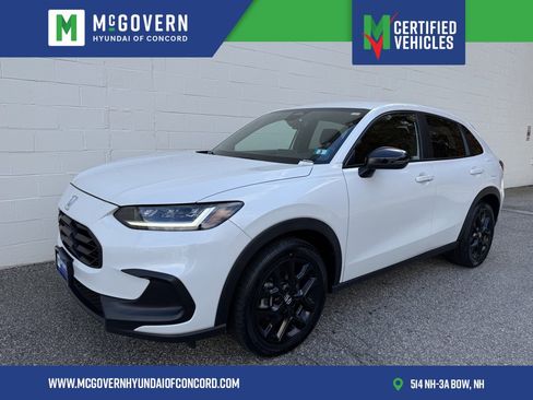 Used 2023 Honda HR-V Sport image 1