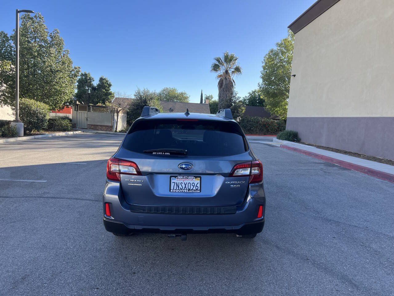 Used 2016 Subaru Outback 3.6R Limited AWD/4WD image 12