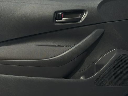 Used 2026 Toyota Corolla LE FWD image 12