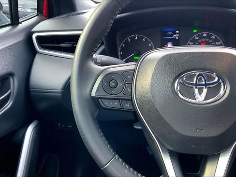 Used 2025 Toyota Corolla Cross AWD Hybrid image 23