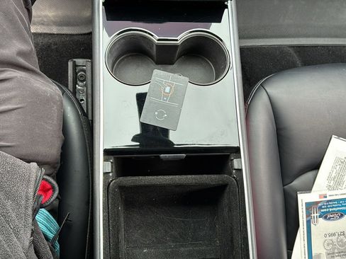 Used 2019 Tesla Model 3 Long Range image 18