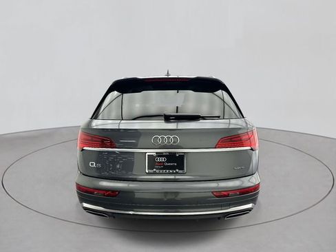 Certified 2023 Audi Q5 2.0T Premium w/ Convenience Package AWD/4WD image 3