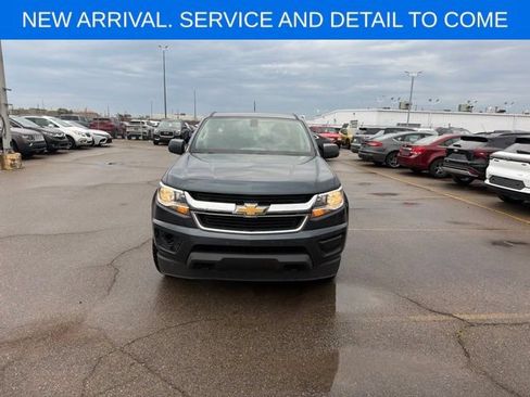 Used 2019 Chevrolet Colorado W/T w/ WT Convenience Package AWD/4WD image 4