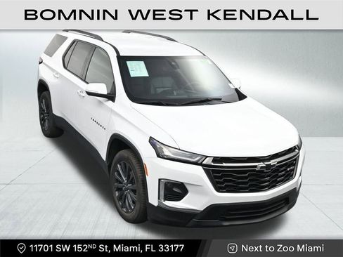 Used 2023 Chevrolet Traverse RS image 18