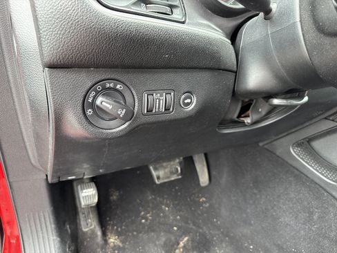 Used 2019 Dodge Challenger R/T RWD image 25