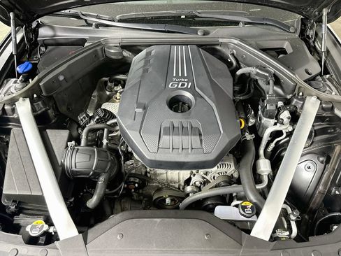 Used 2023 Genesis G70 2.0T w/ Sport Prestige Package AWD/4WD image 10