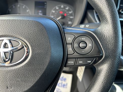 Certified 2024 Toyota Corolla LE image 22