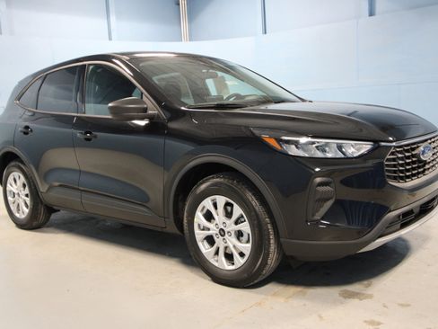 New 2026 Ford Escape Active w/ Cold Weather Package image 1