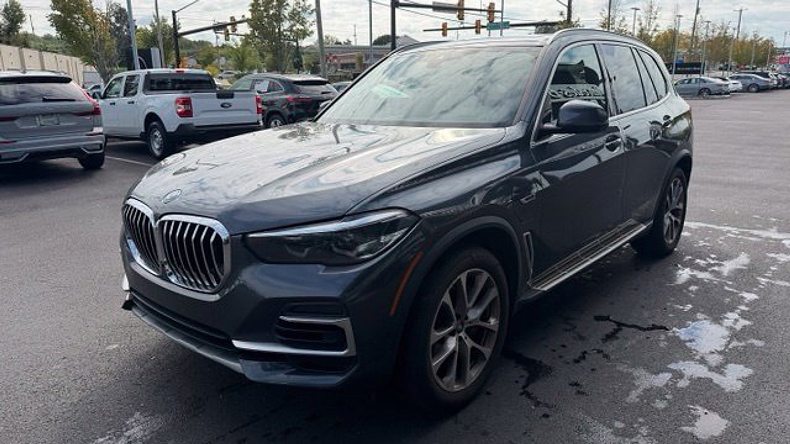Used 2022 BMW X5 xDrive45e AWD/4WD image 3