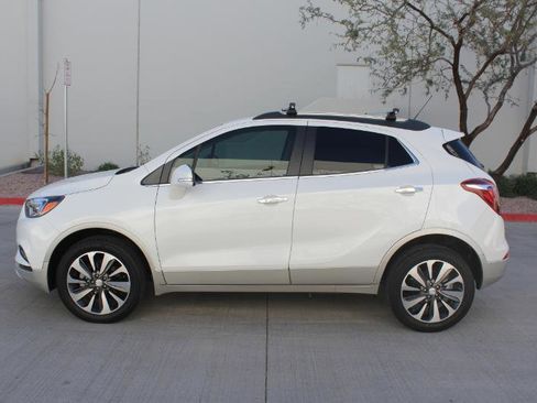 Used 2018 Buick Encore Essence image 8