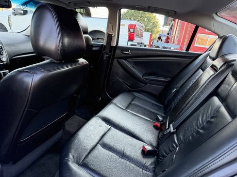 Used 2011 Nissan Altima 2.5 SL w/ 2.5SL Pkg FWD image 15