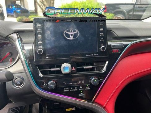 Used 2022 Toyota Camry XSE FWD image 12