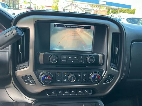 Used 2016 GMC Sierra 1500 Denali w/ Enhanced Driver Alert Package AWD/4WD image 19