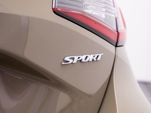 Used 2025 Honda Civic Sport image 31