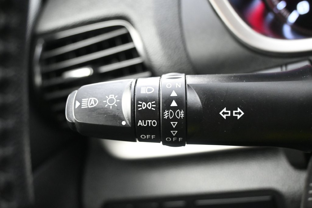 Used 2025 Mitsubishi Eclipse Cross SE AWD/4WD image 14