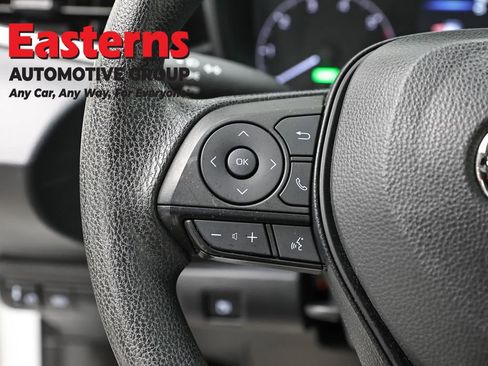 Used 2024 Toyota Corolla LE FWD image 15
