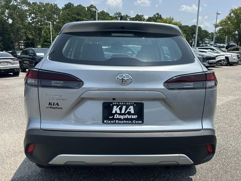 Used 2026 Toyota Corolla Cross L FWD image 3