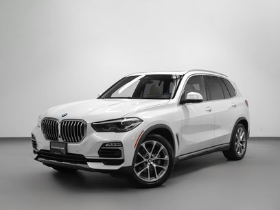 Used 2019 BMW X5 xDrive40i w/ Premium Package 2