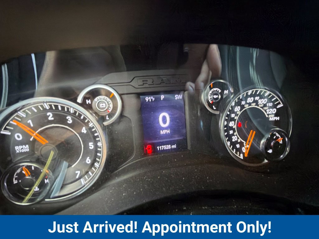 Used 2021 RAM 2500 Tradesman w/ Chrome Appearance Group AWD/4WD image 9