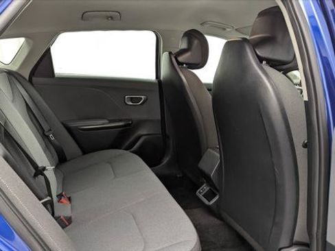 Used 2025 Kia K4 FWD image 18