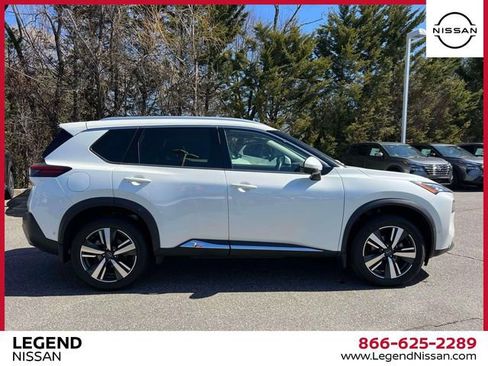 Certified 2023 Nissan Rogue SL w/ SL Premium Package image 5