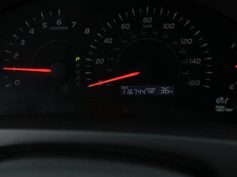 Used 2008 Toyota Camry LE image 21