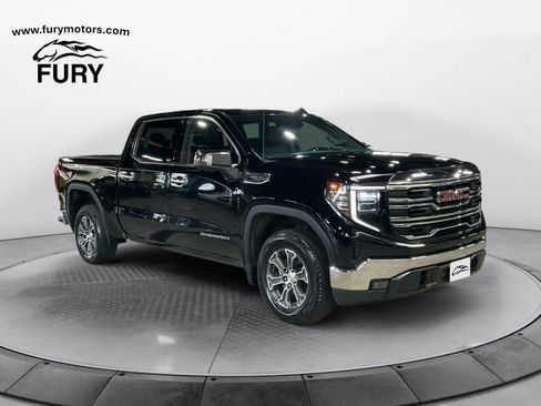 Used 2026 GMC Sierra 1500 SLT AWD/4WD image 1