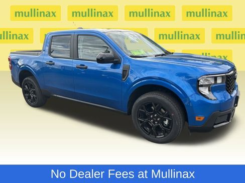 New 2025 Ford Maverick XLT w/ XLT Luxury Package AWD/4WD image 1