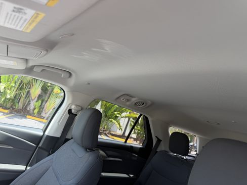 Used 2025 Ford Explorer Active RWD image 23