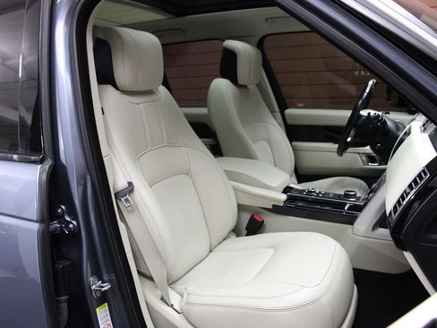 Used 2018 Land Rover Range Rover image 44